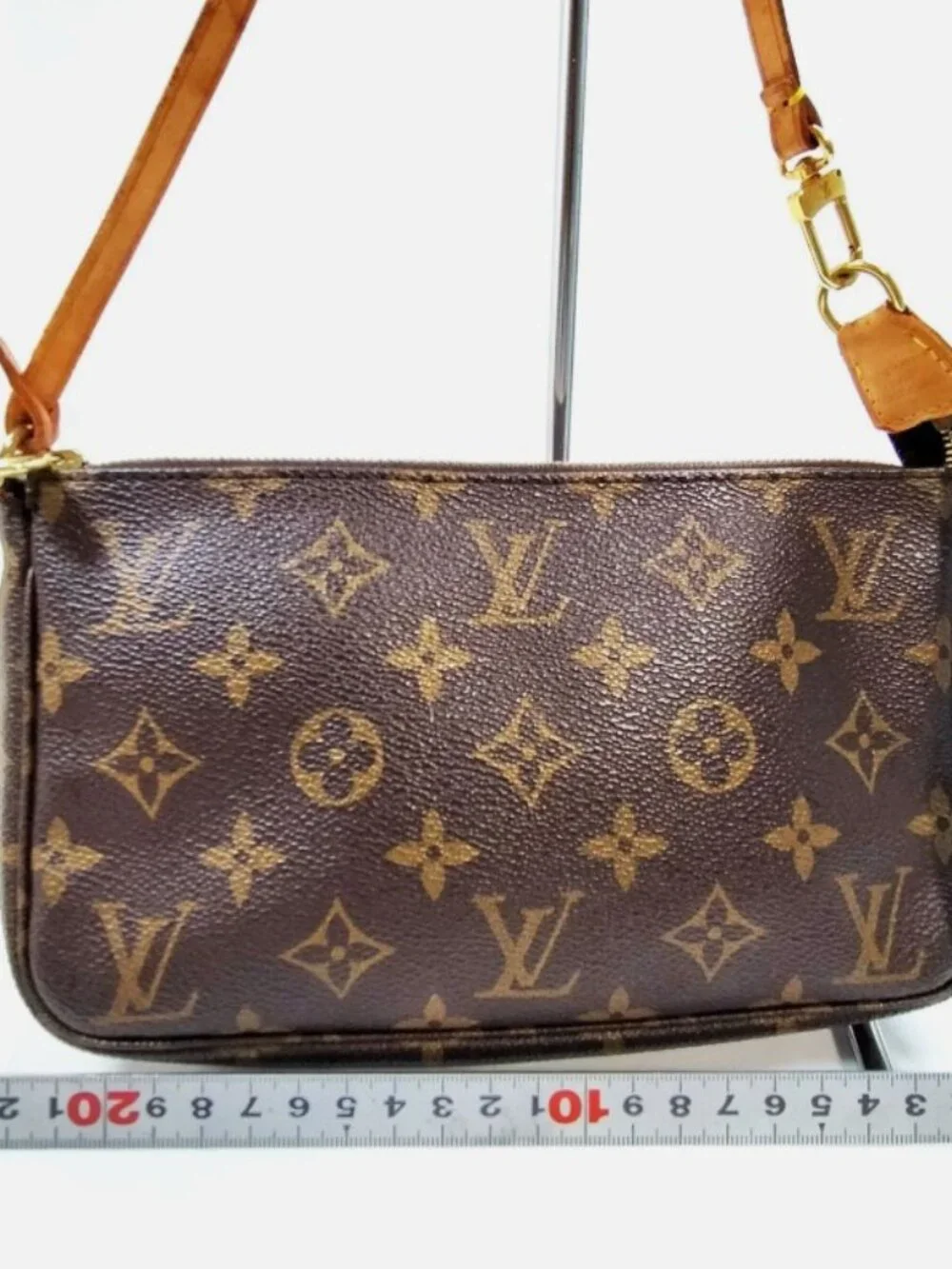 LOUIS VUITTON Monogram Canvas Pochette Accessories